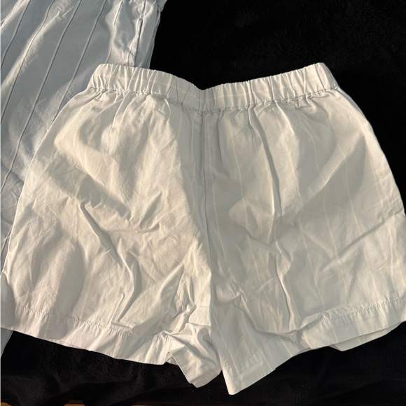 Aritzia Pyjama Set - Picture 5 of 7